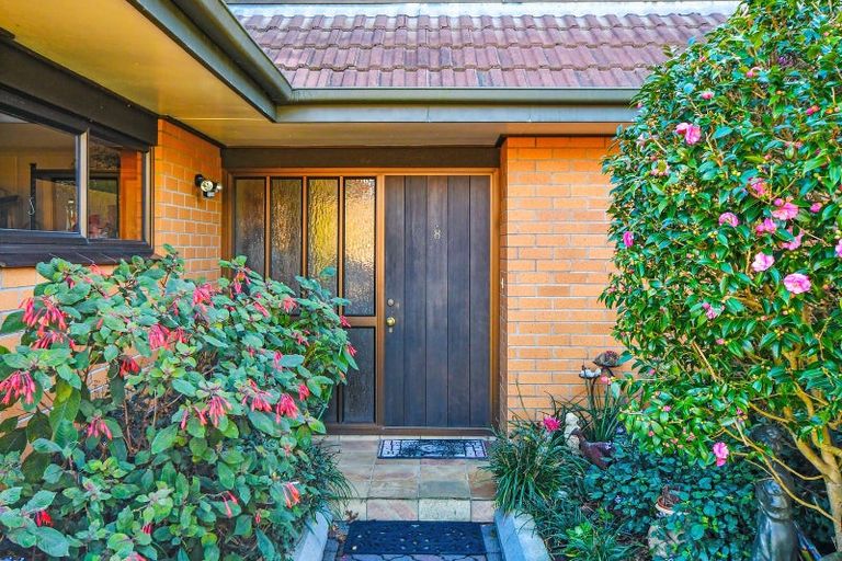 Photo of property in 8 Lemonwood Place, The Gardens, Auckland, 2105