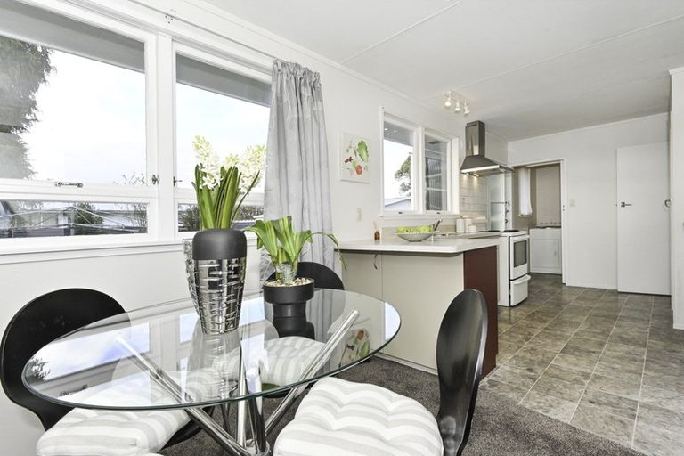 Photo of property in 214 Portsmouth Road, Flaxmere, Hastings, 4120