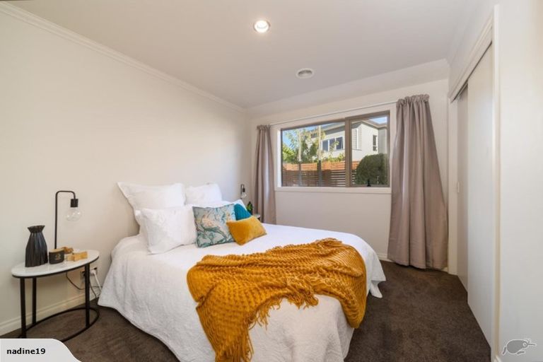 Photo of property in 4 Coburn Place, Lake Hayes, Queenstown, 9304