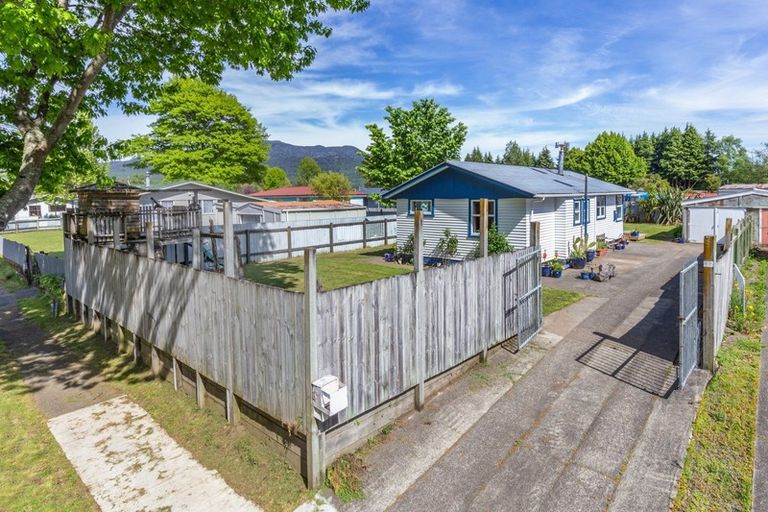 Photo of property in 4 Maria Place, Turangi, 3334