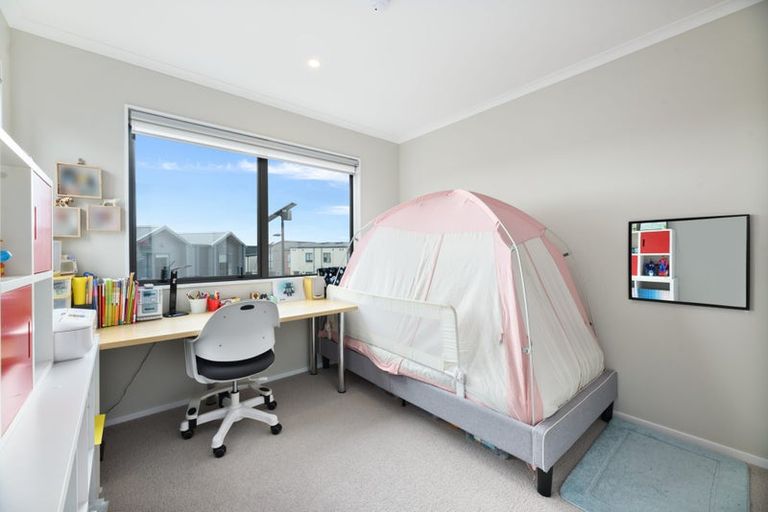 Photo of property in 24 Clark Road, Hobsonville, Auckland, 0616