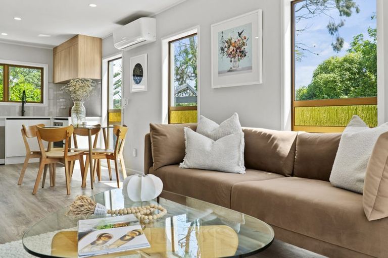 Photo of property in 1/47 Stredwick Drive, Torbay, Auckland, 0630