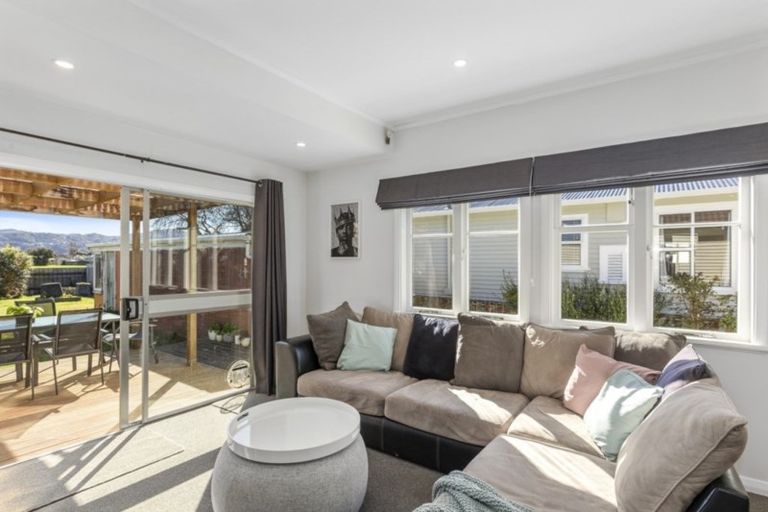 Photo of property in 89 Riverside Drive, Waiwhetu, Lower Hutt, 5010