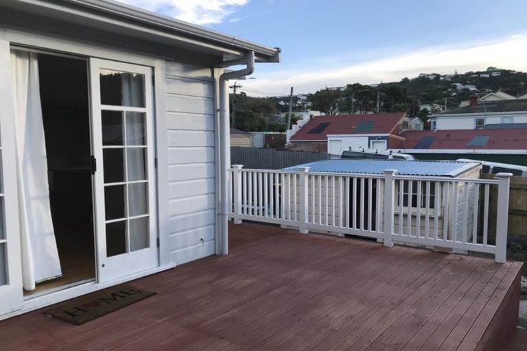 Photo of property in 92 Britomart Street, Berhampore, Wellington, 6023