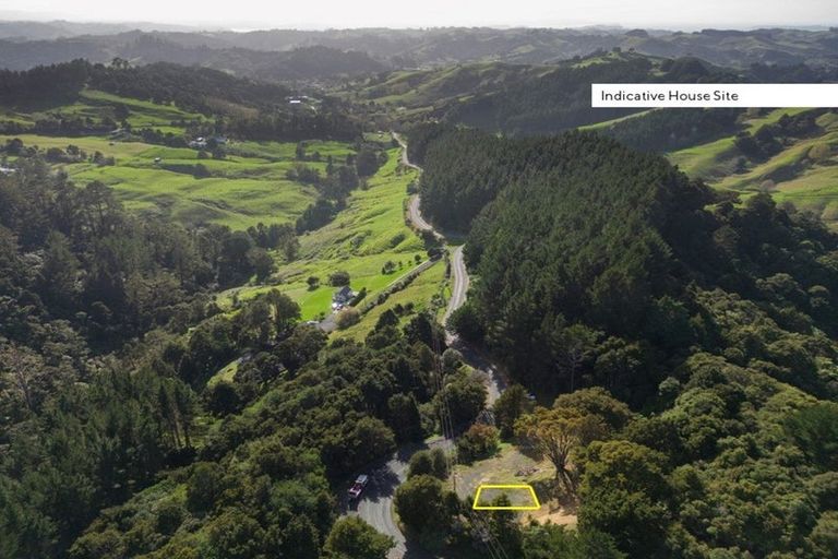 Photo of property in 211 Krippner Road, Puhoi, Warkworth, 0994