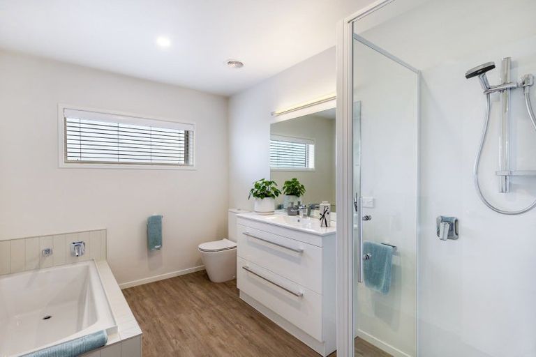 Photo of property in 8 Maison Way, Rangatira Park, Taupo, 3330