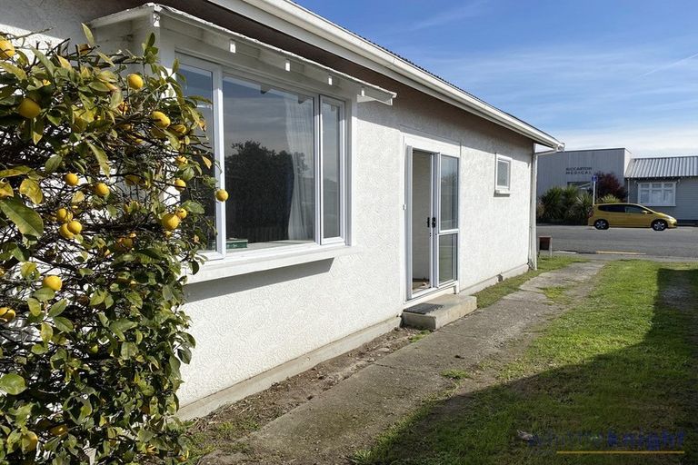 Photo of property in 54 Division Street, Riccarton, Christchurch, 8041