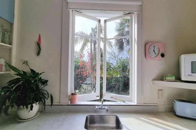 Photo of property in 8 Argyle Street, Waipu, 0510