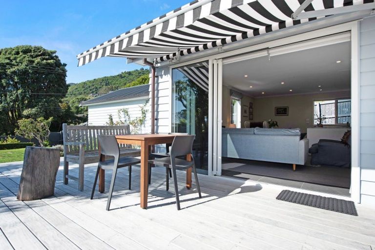 Photo of property in 8 Kaka Street, Waikanae, 5036