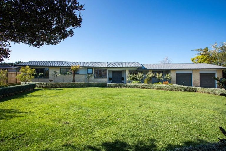 Photo of property in 20 Smith Street, Dannevirke, 4930
