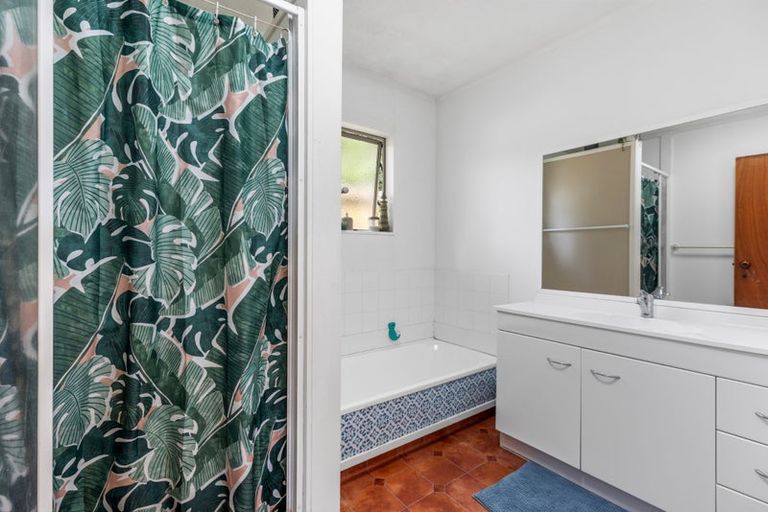 Photo of property in 1335b Papamoa Beach Road, Papamoa Beach, Papamoa, 3118