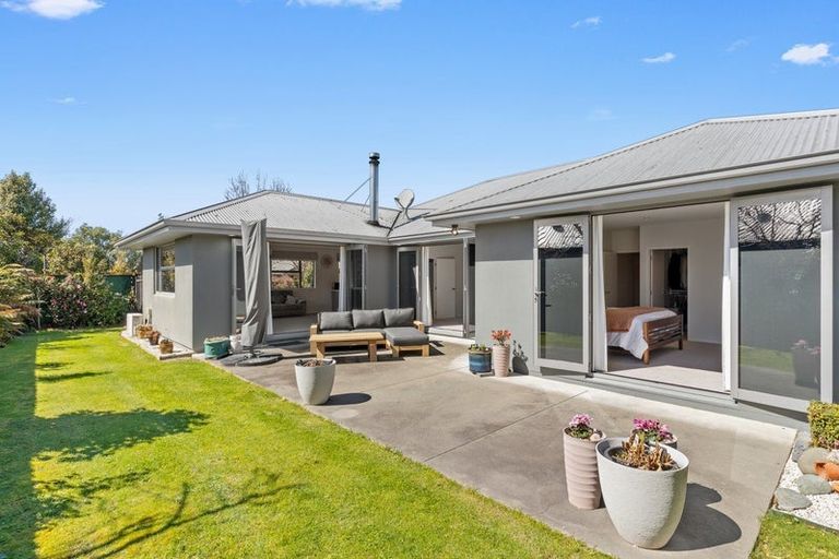 Photo of property in 30 De Castro Drive, Blenheim, 7201