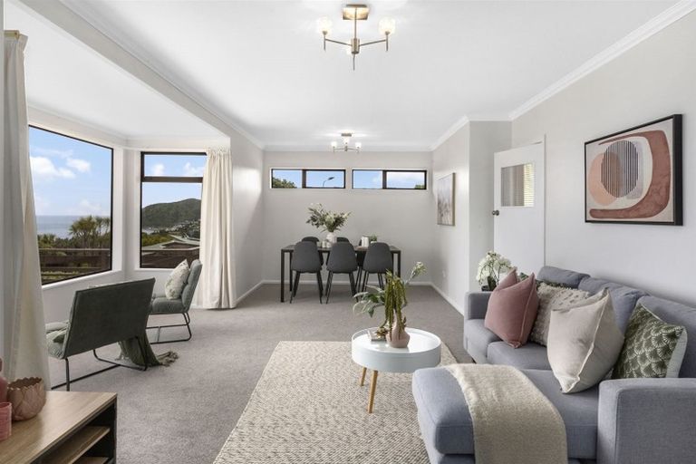 Photo of property in 77 Motuhara Road, Plimmerton, Porirua, 5026