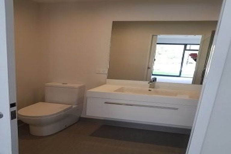 Photo of property in 2 O'callaghan Street, Arthurs Point, Queenstown, 9371