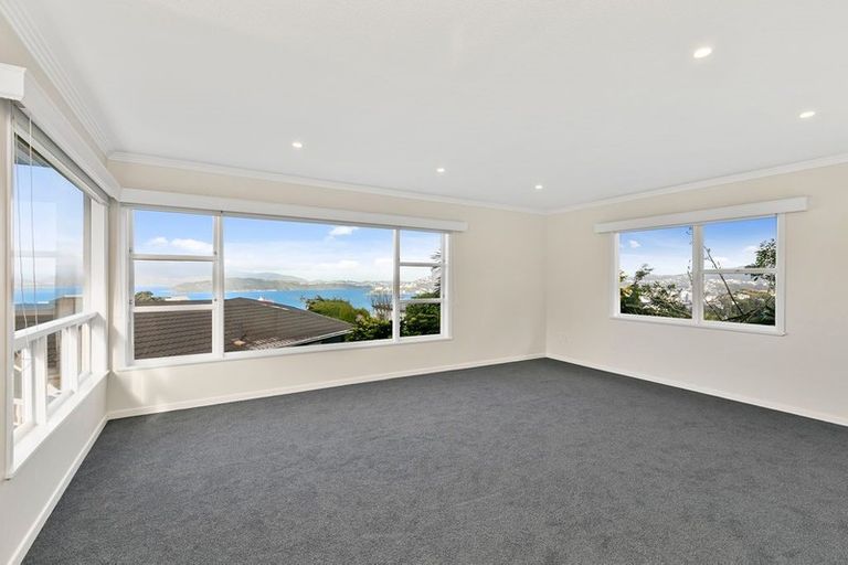 Photo of property in 77 Rangoon Street, Khandallah, Wellington, 6035