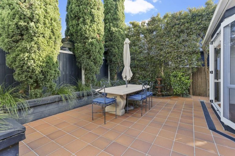 Photo of property in 1/12 Killarney Street, Takapuna, Auckland, 0622