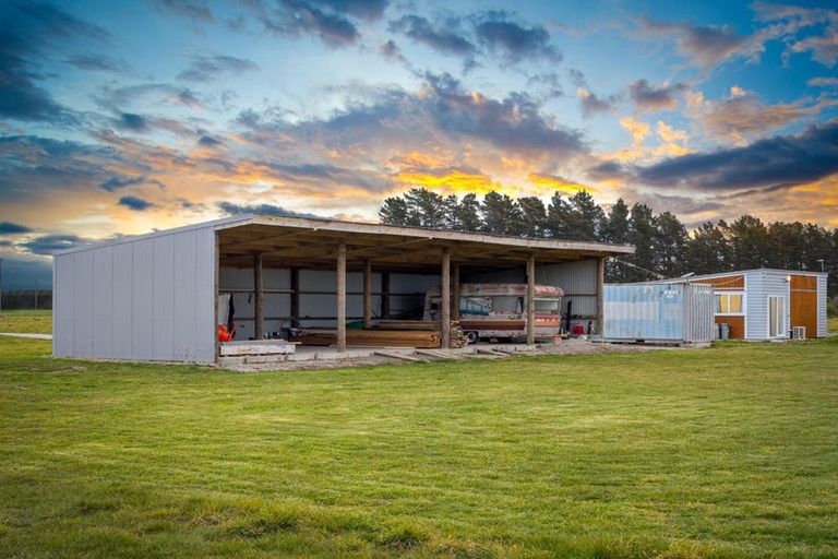 Photo of property in 1260 Thongcaster Road, Burnt Hill, 7495