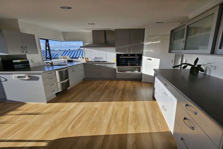 Photo of property in 13a Churchill Terrace, Waiuku, 2123