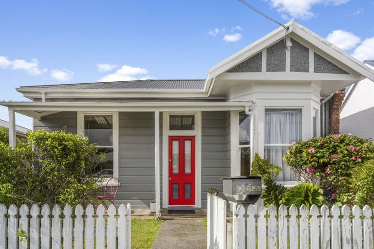 Photo of property in 44 Eastbourne Street, Caversham, Dunedin, 9012