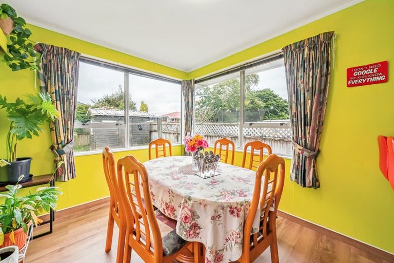 Photo of property in 71 California Drive, Totara Park, Upper Hutt, 5018