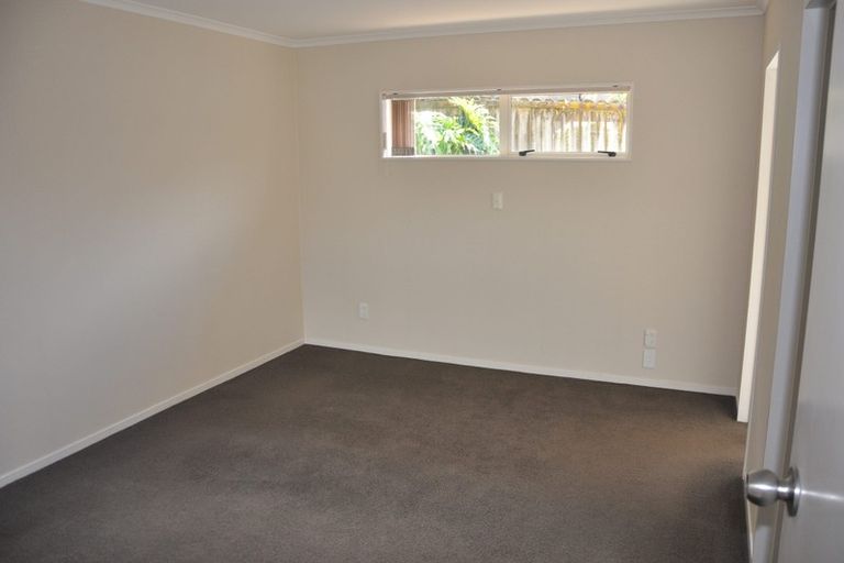 Photo of property in 23 Simon Owen Place, Golflands, Auckland, 2013