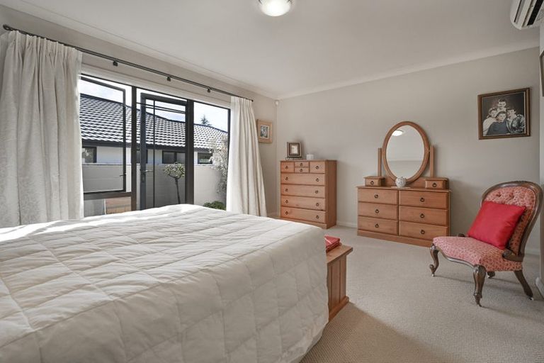 Photo of property in 4a Lindsay Street, Havelock North, 4130