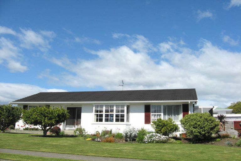 Photo of property in 7 Norwich Street, Stoke, Nelson, 7011