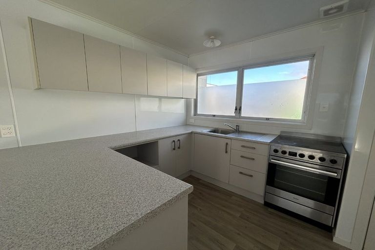 Photo of property in 13 Cameron Road, Hamilton East, Hamilton, 3216