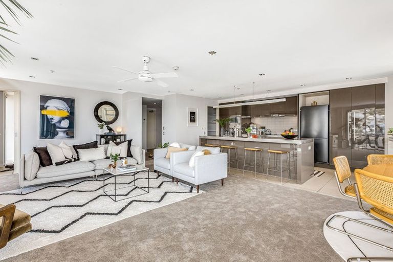 Photo of property in Piermont Apartments, 6f/82 Cable Street, Te Aro, Wellington, 6011