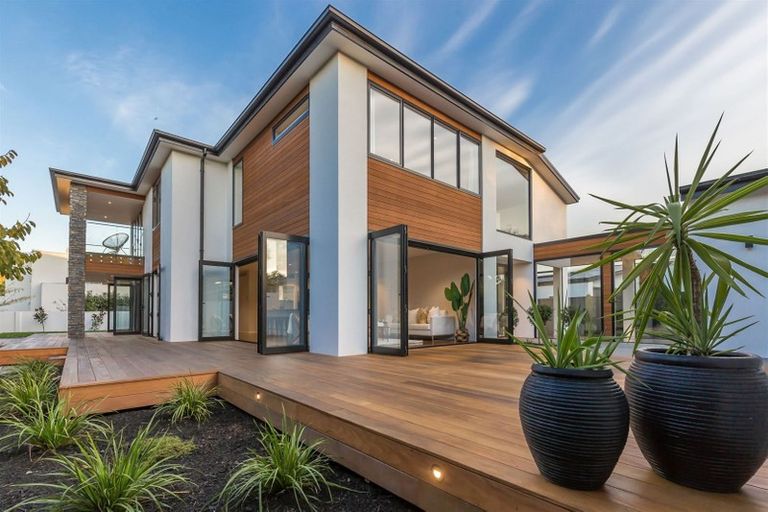 Photo of property in 15 Chislehurst Place, Bryndwr, Christchurch, 8052