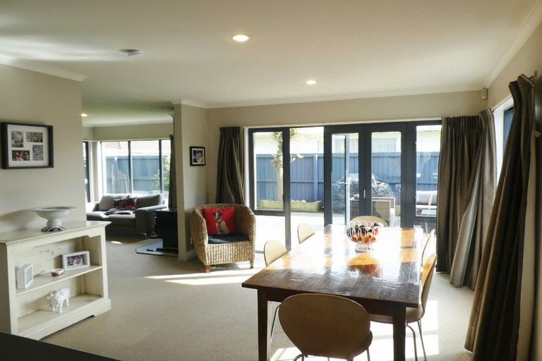 Photo of property in 21 Winton Street, St Albans, Christchurch, 8014