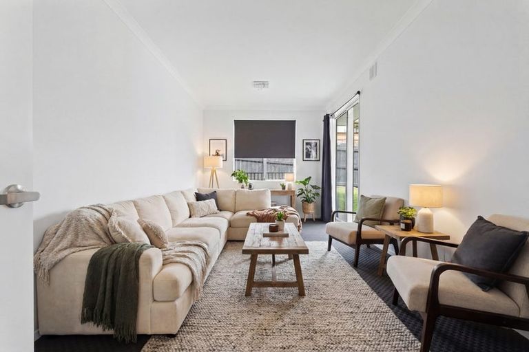 Photo of property in 10 Bloomfield Rise, Stanmore Bay, Whangaparaoa, 0932