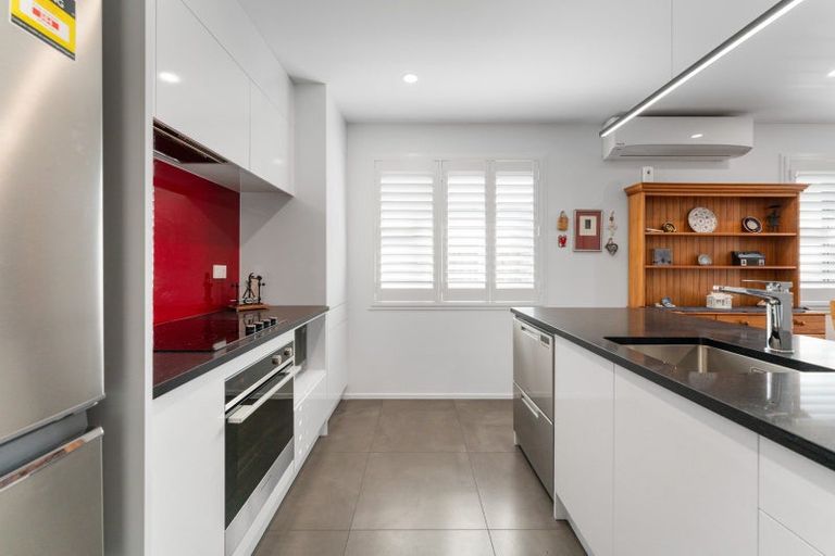 Photo of property in 41 Harakeke Drive, Wharewaka, Taupo, 3330