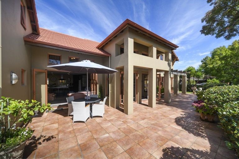 Photo of property in 17 Montgomery Terrace, Hokowhitu, Palmerston North, 4410