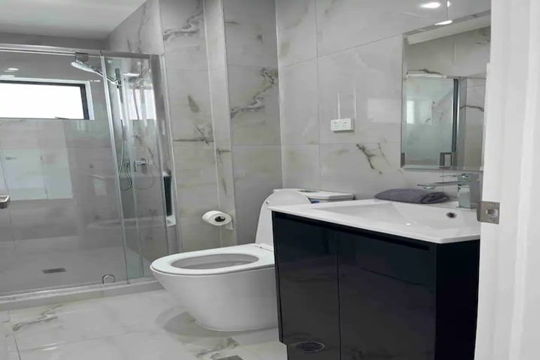 Photo of property in 166b Rathgar Road, Henderson, Auckland, 0610