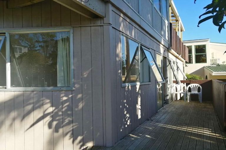 Photo of property in 1/30 Houston Place, Bayview, Auckland, 0629