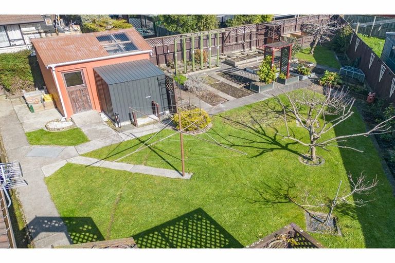 Photo of property in 95 Momorangi Crescent, Redwood, Christchurch, 8051