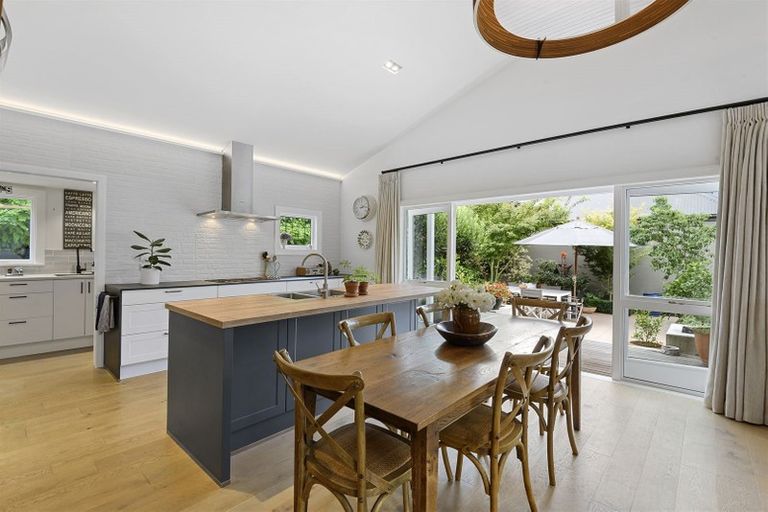 Photo of property in 91 Hawthorne Street, Strowan, Christchurch, 8052