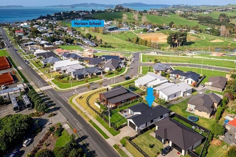 Photo of property in 39 Dawson Road, Snells Beach, 0920