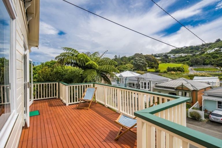 Photo of property in 5 Emerson Street, Berhampore, Wellington, 6023