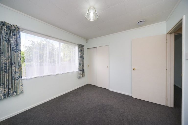 Photo of property in 82 Geraldine Crescent, Cloverlea, Palmerston North, 4412