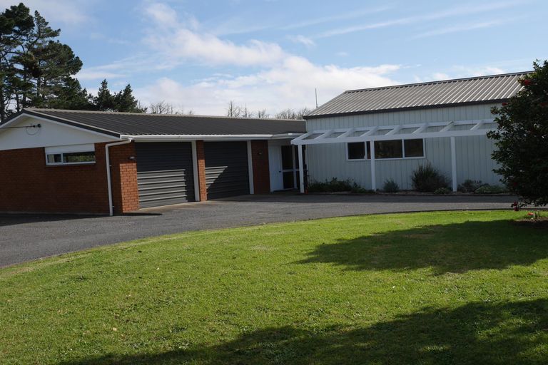 Photo of property in 28 Union Road, Howick, Auckland, 2014