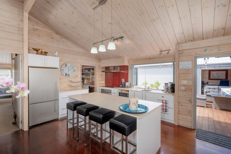 Photo of property in 132 Harbour Drive, Matarangi, Whitianga, 3592