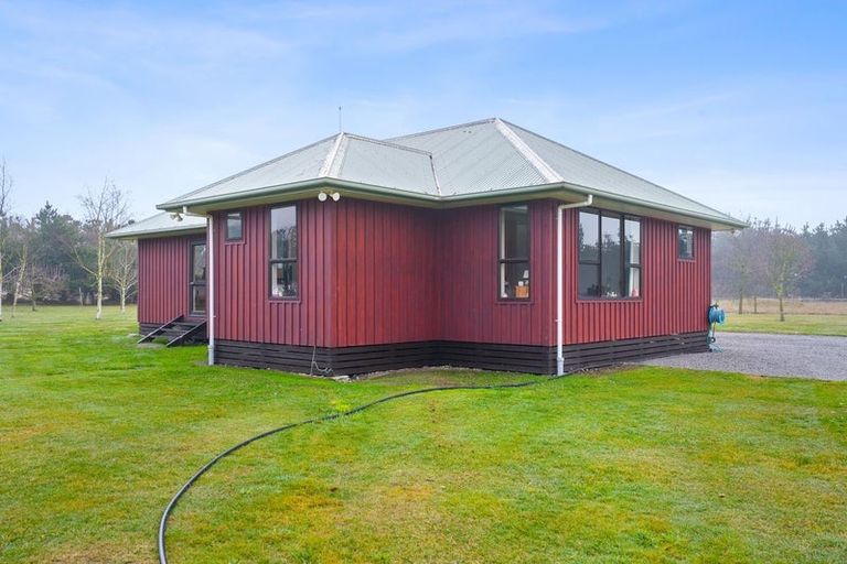 Photo of property in 3028 South Eyre Road, Oxford, Rangiora, 7476