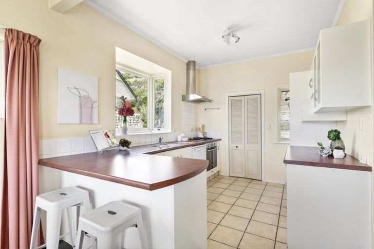 Photo of property in 5 Hornsey Road, Melrose, Wellington, 6023