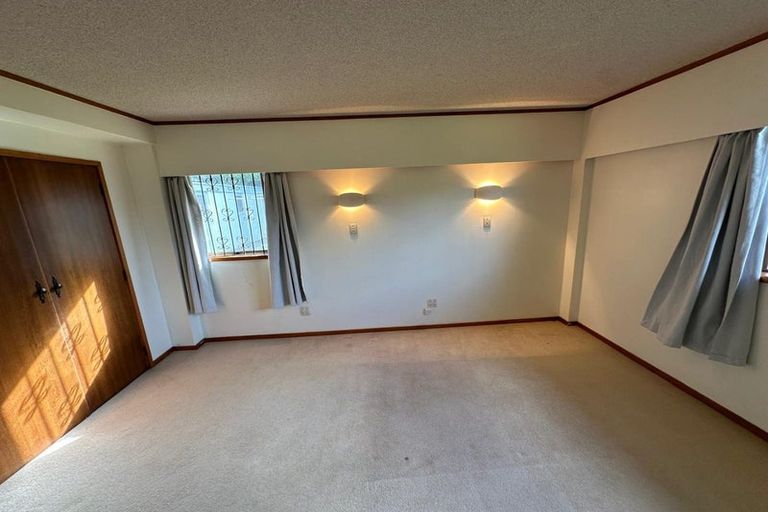 Photo of property in 1/6 Bruce Street, Northcote Point, Auckland, 0627