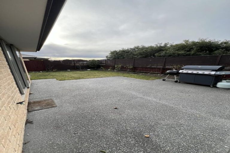 Photo of property in 73 Burwood Road, Burwood, Christchurch, 8083