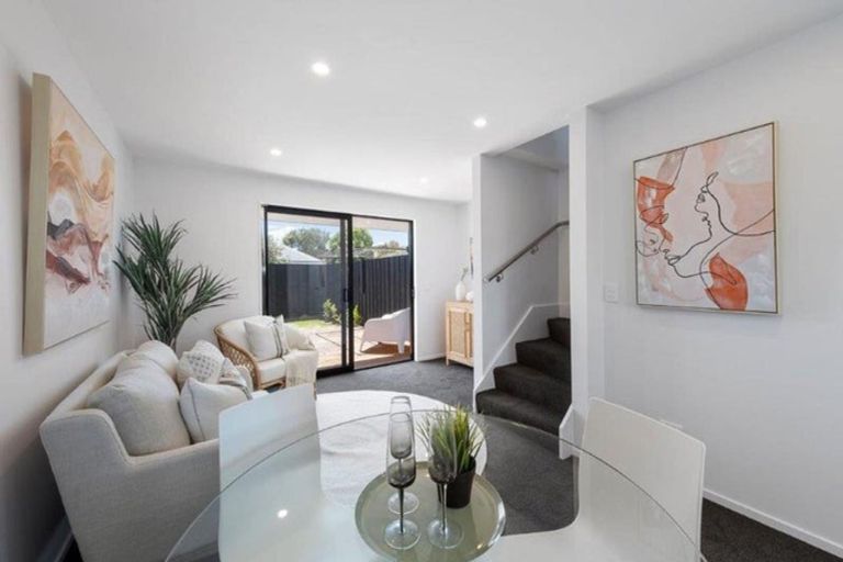 Photo of property in 4/26 Grassmere Street, Papanui, Christchurch, 8052