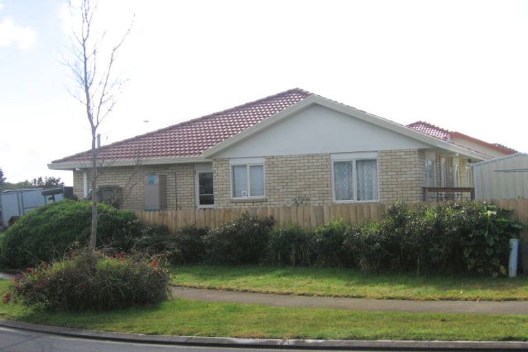 Photo of property in 11 Borris Close, East Tamaki, Auckland, 2016