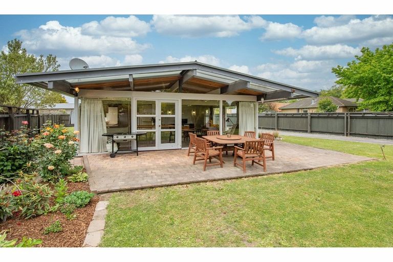 Photo of property in 41 Barnes Road, Redwood, Christchurch, 8051